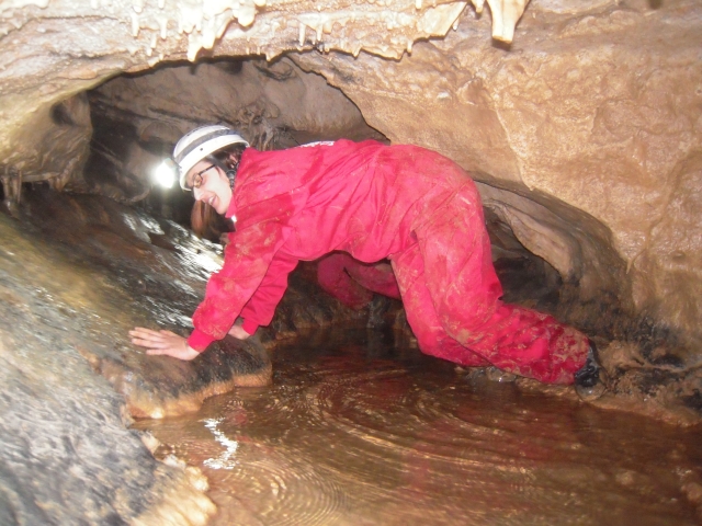  Juggling in the cave 